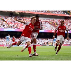 Arsenal teki nopeimman maalin Community Shieldissä Arsenal teki nopeimman maalin Community Shieldissä